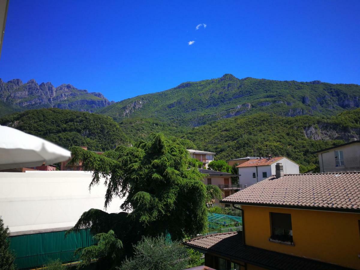 B&B Il Giardino Delle Fate Lecco Bagian luar foto